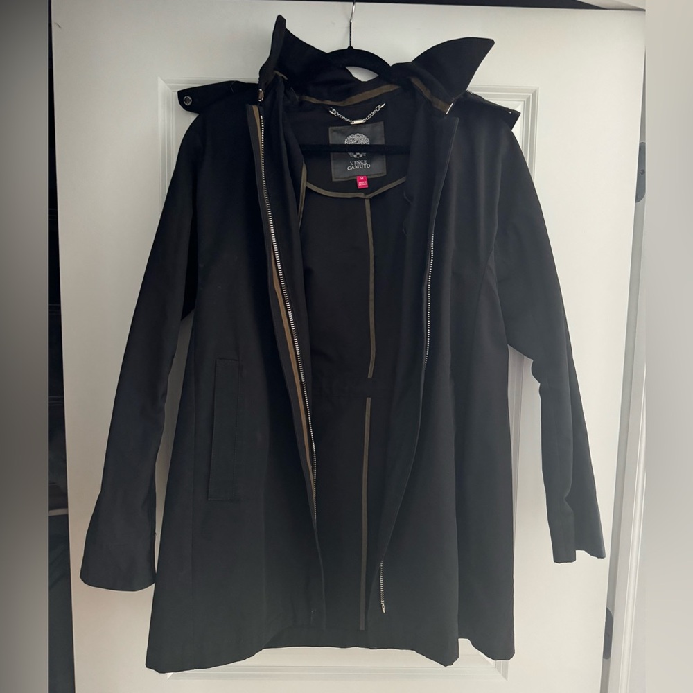 Vince Camuto Rain Jacket | M